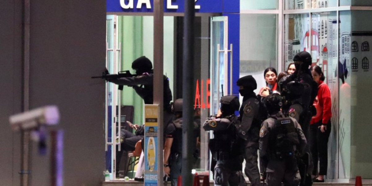 REUTERS/Athit Perawongmetha