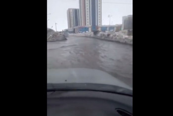 Фотография к новости: Столица поплыла: из-за резкого потепления улицы Нур-Султана залило талыми водами