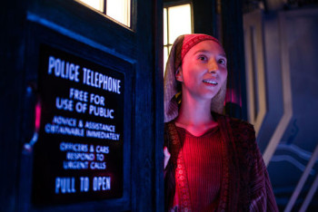 Фотография к новости: Дочь Марата Бисенгалиева снялась в культовом британском сериале "Доктор Кто"