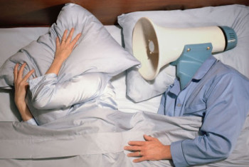 Фотография к новости: Признаком страшной болезни назван храп