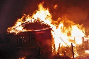 Семья погибла при пожаре в Акмолинской области