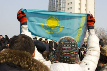 Фотография к новости: Абаев пообещал, что закон о мирных собраниях будет еще широко обсуждаться