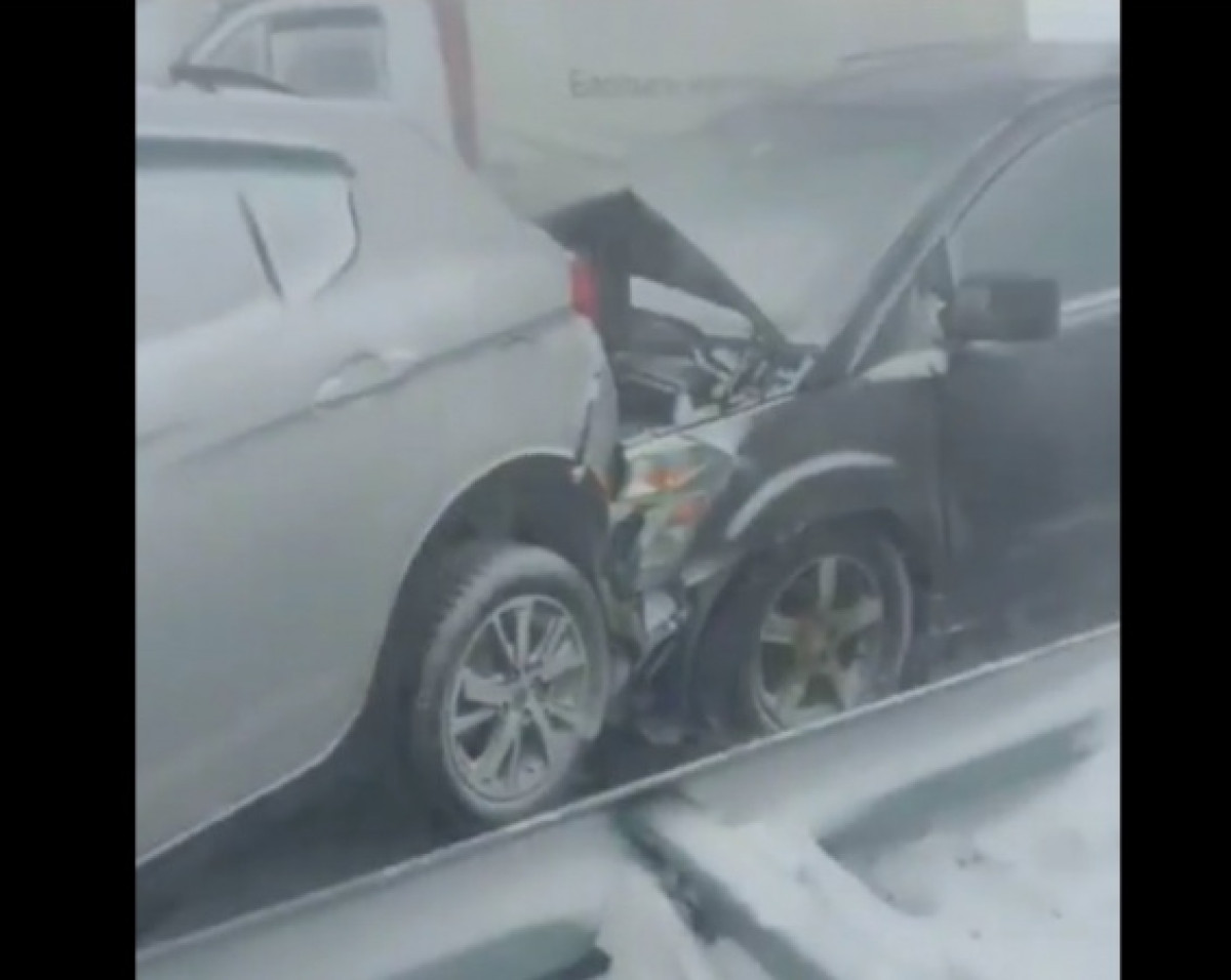 Пострадавший в массовом ДТП на карагандинской трассе скончался в больнице Темиртау