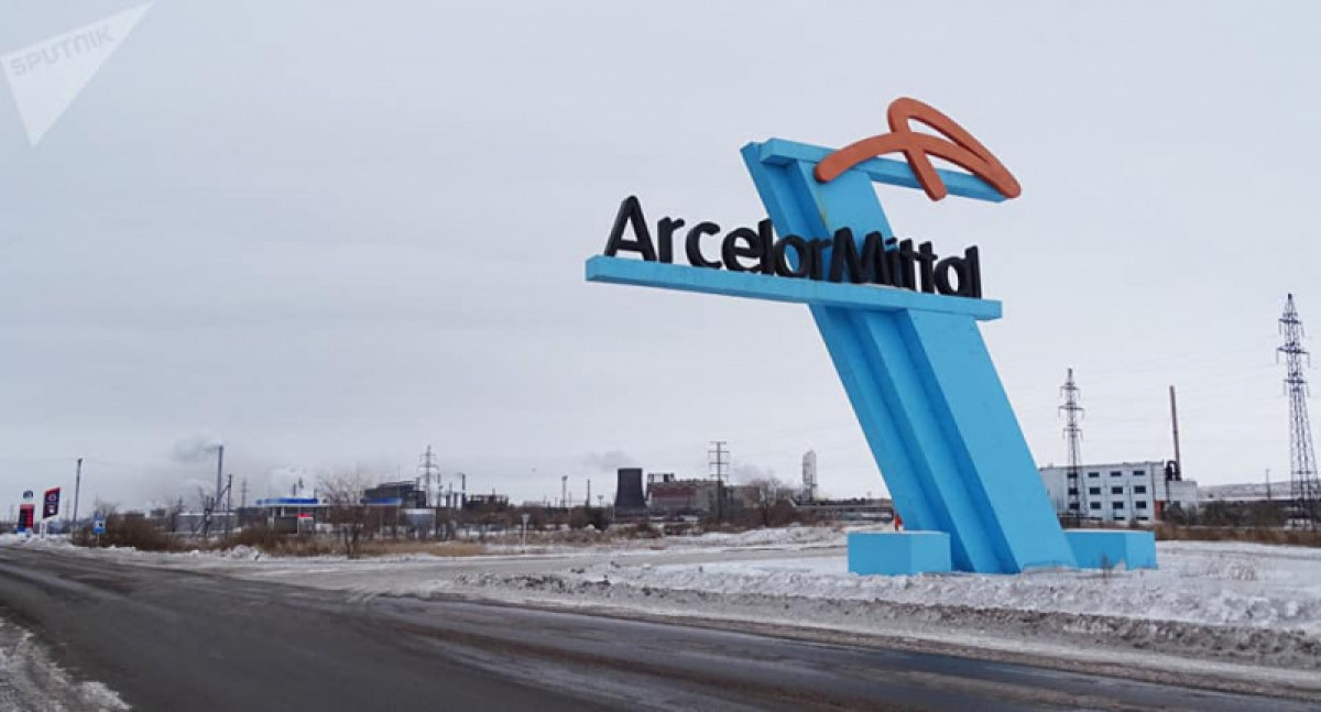 "АрселорМиттал Темиртау" подвергнут экологической проверке из-за черного снега в Темиртау