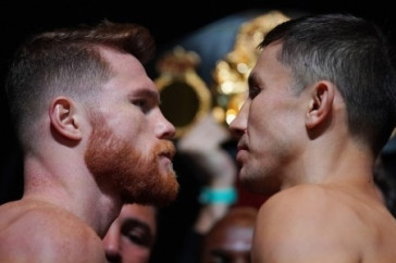 Фотография к новости: DAZN устроил GGG и "Канело" романтическую встречу на День святого Валентина