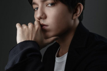 Фотография к новости: Димаш Кудайберген мечтает выпустить хит на казахском языке