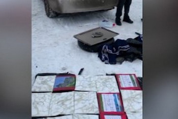 Фотография к новости: Более 20 кило героина пытались ввезти в Россию в автомобильном тайнике