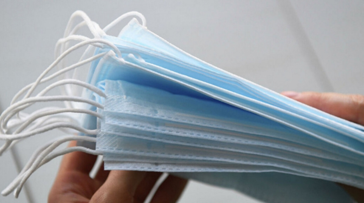 В Казахстане ввели запрет на экспорт медицинских масок