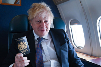 Фотография к новости: Паспорта британцев после Brexit поменяют цвет