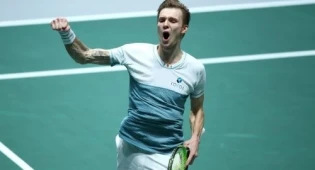 Бублик вошел в топ-50 и обновил личный рекорд в рейтинге ATP