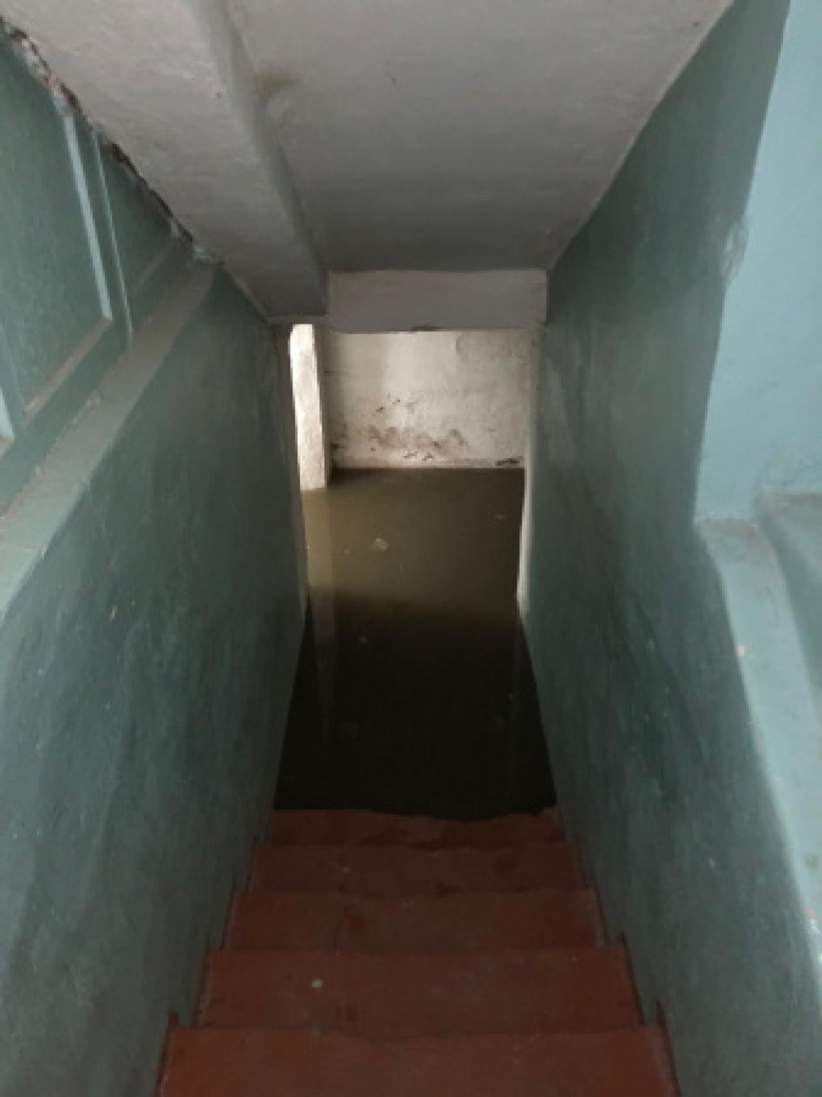 Нечистотами затопило подвал больницы в Кокшетау