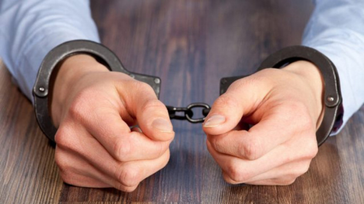 Задержан директор филиала "ESTATE Ломбард" в Павлодаре