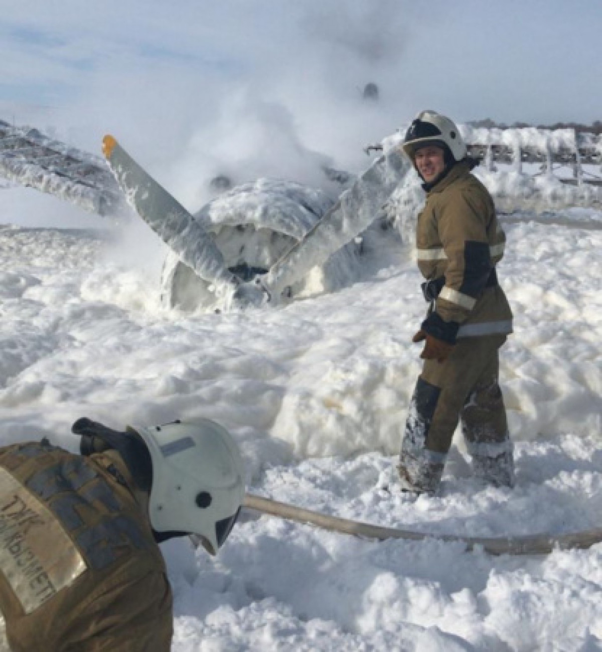 Самолет совершил аварийную посадку близ аэропорта Усть-Каменогорска