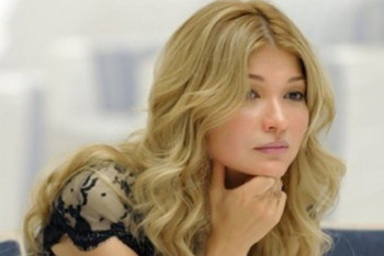 Фотография к новости: Гульнара Каримова просит освободить ее из тюрьмы за 686 миллионов долларов