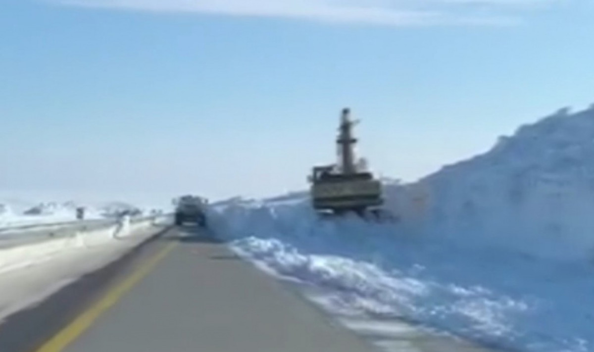 За сугробы на трассе Темиртау - Нур-Султан оштрафован филиал "Казахавтодора" в Караганде