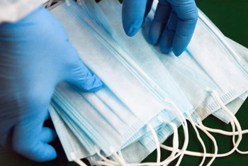 Фотография к новости: Из французской больницы украли две тысячи медицинских масок