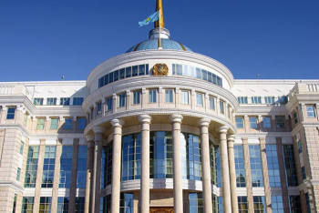 Фотография к новости: Алим Кирабаев назначен чрезвычайным и полномочным послом РК в Польше