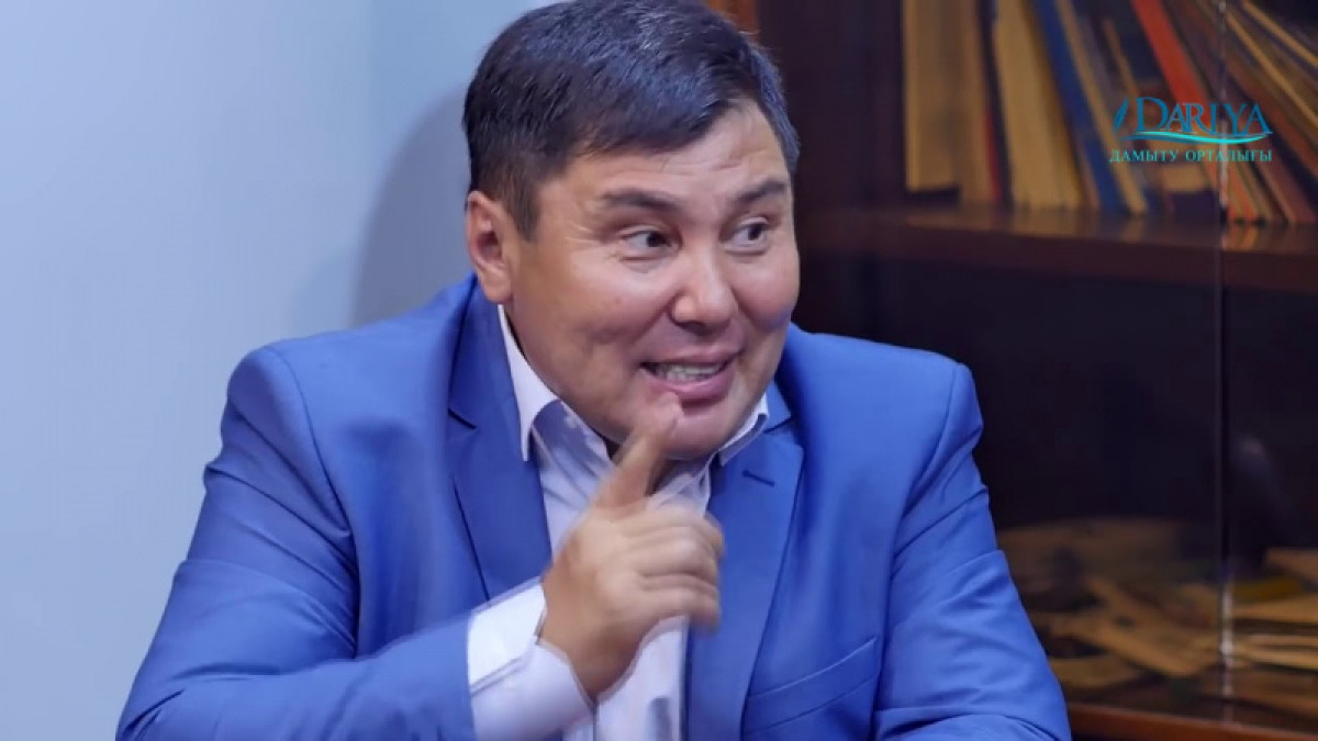 "Девушки должны рожать академиков". Оскандалившийся ученый прокомментировал свое высказывание