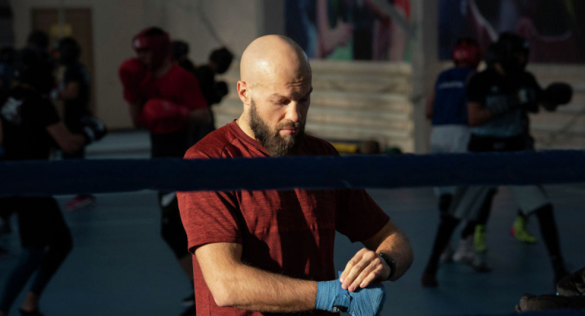 Боксер Василий Левит завоевал олимпийскую лицензию