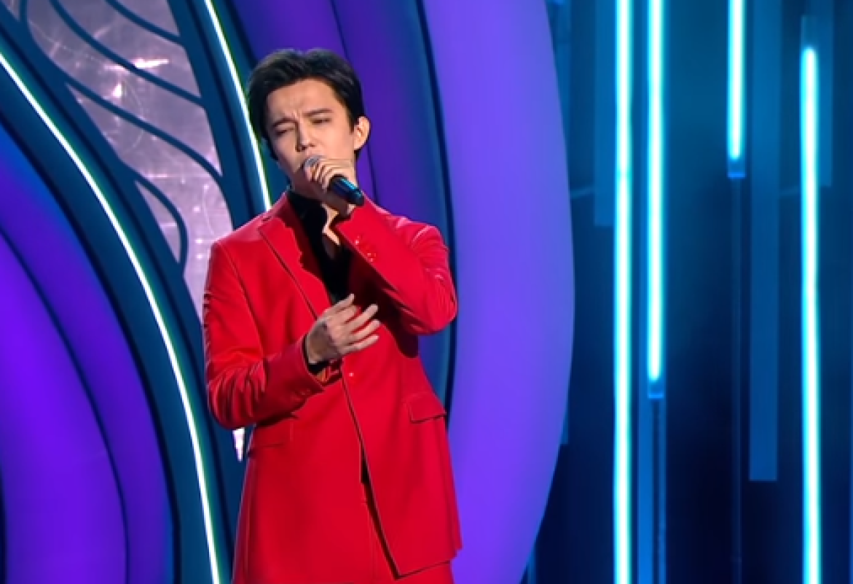 Димаш Кудайберген презентовал песню на стихи Лары Фабиан