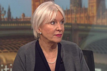 Фотография к новости: Замглавы Минздрава Великобритании заболела коронавирусом