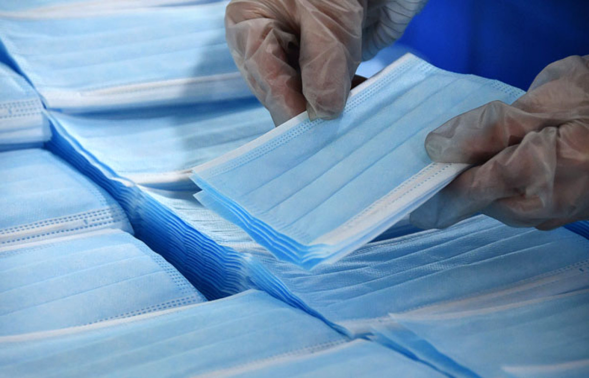 Производство медицинских масок и антисептических средств увеличат в Алматы