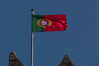 Фотография к новости: Португалия ввела чрезвычайное положение в стране в связи с коронавирусом