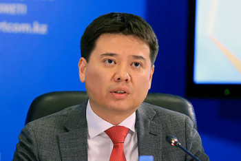 Фотография к новости: "Введение комендантского часа не обсуждается" - Бекетаев