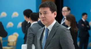 Казахстанским судоисполнителям рекомендовали не прекращать работу в период ЧП