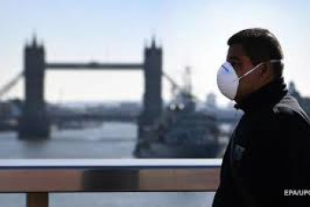 Фотография к новости: Британия закрывается на жесткий карантин