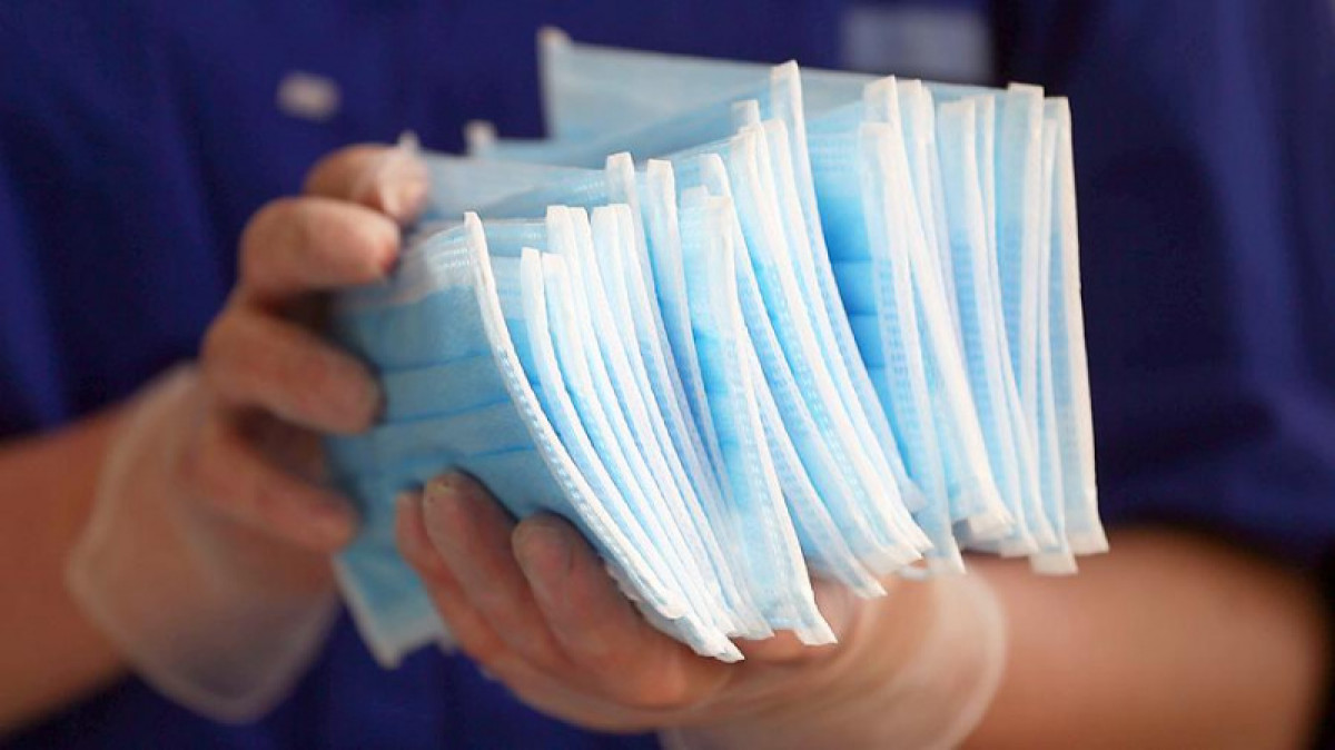 Медицинские маски на 90 миллионов тенге пытались продать в Алматы