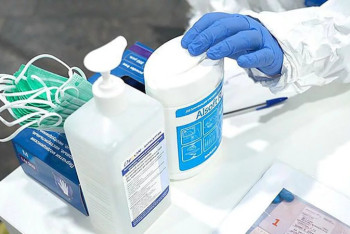 Фотография к новости: Названы аптеки, где астанчане могут приобрести маски и антисептики