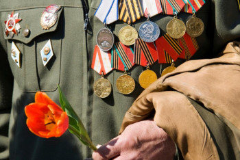 Фотография к новости: Ветеранам установят единый размер выплат денежной помощи ко Дню Победы