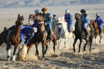 Фотография к новости: Устроивший кокпар житель Жамбылской области арестован на 15 суток