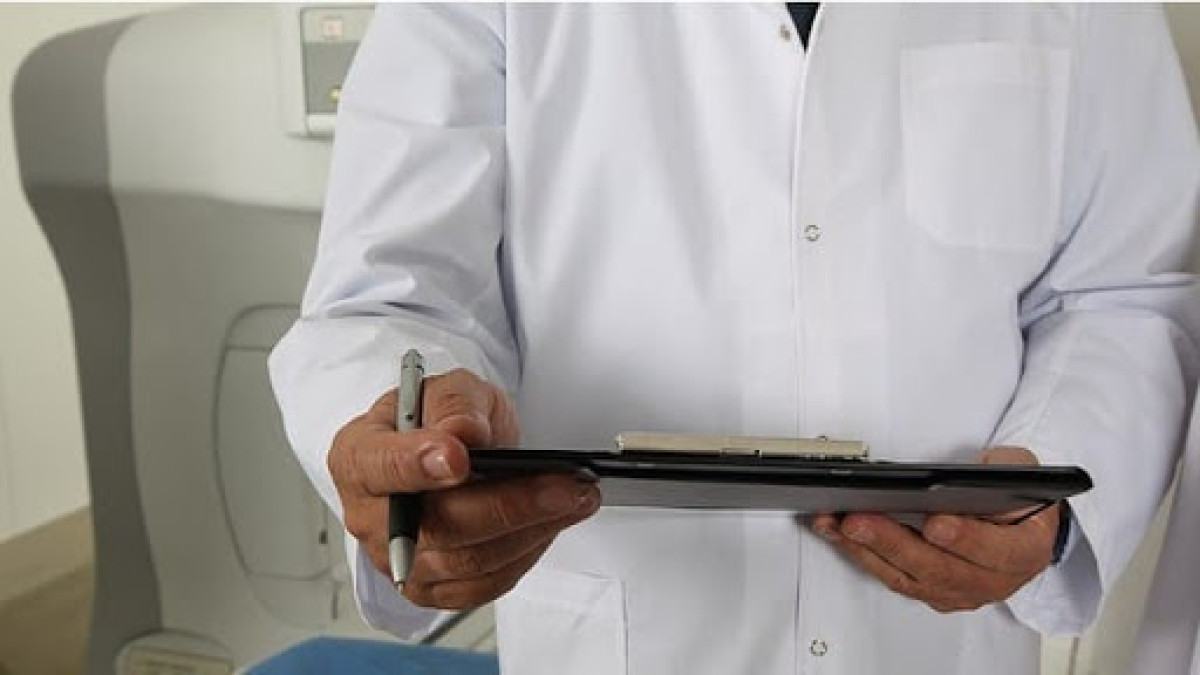 Штрафом отделался патологоанатом, указавший новорожденного мертвым в Атырау