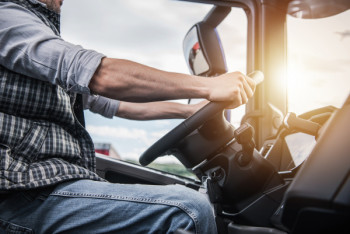 Фотография к новости: Умер в пути: жертвой COVID-19 в Шымкенте оказался дальнобойщик, ехавший из Москвы в Алматы