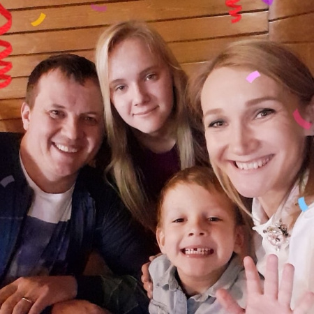 Фотография к новости: Ольга Рыпакова показала, как тренируется в домашних условиях