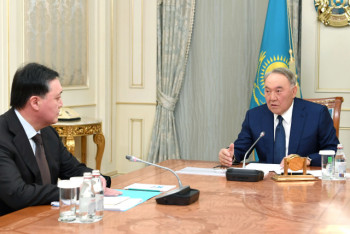 Фотография к новости: "Важно довести все начинания Президента до людей на местах" - Елбасы на встрече с Маминым