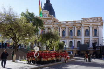 Фотография к новости: Задержан мэра города в Боливии, где прошел массовый праздник