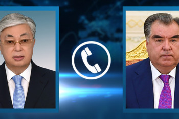 Фотография к новости: Рахмон поблагодарил Токаева за гуманитарную помощь для Таджикистана