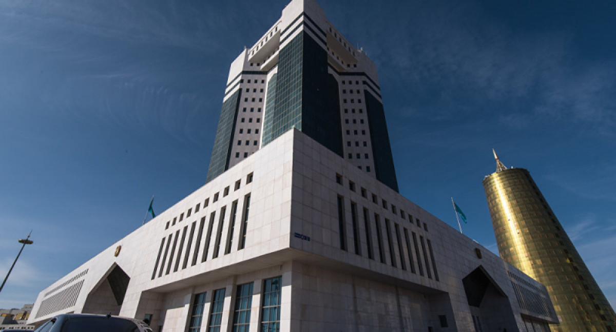 Мамин внес изменения в постановление о медицинском обеспечении населения