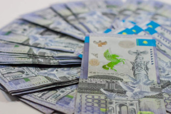 Фотография к новости: Более полумиллиона казахстанцев получат выплаты из-за потери доходов в период ЧП