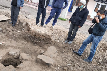 Фотография к новости: Необычную находку обнаружили во время ремонта дороги в Шымкенте