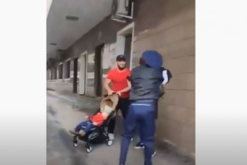 Фотография к новости: "Призываем не делать поспешных выводов" - МВД о конфликте полицейского и мужчины с коляской в Алматы