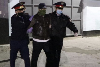 Фотография к новости: Называющий себя "охотником за полицейскими" арестован за нарушение режима ЧП в Шымкенте