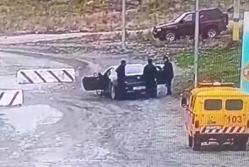 Фотография к новости: Три человека задержаны при попытке прорваться через блокпост в Жанатасе