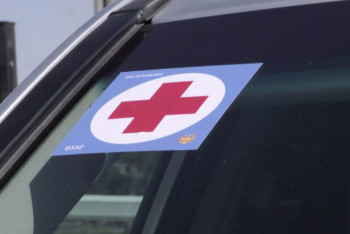 Фотография к новости: Опознавательные знаки появились на машинах врачей в Нур-Султане