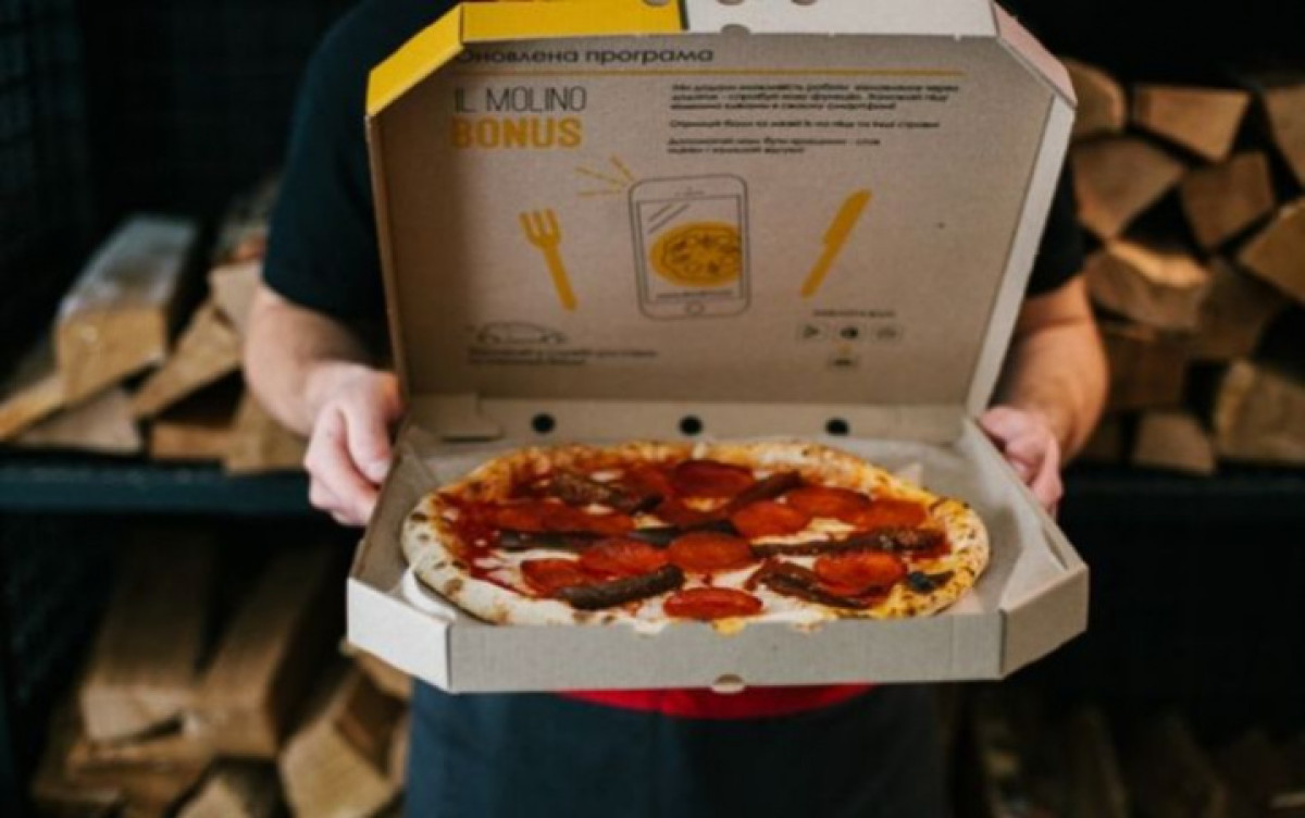 "Плевал в пиццу" - доставщика еды накажут в Экибастузе