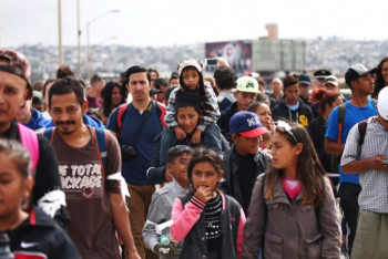 Фотография к новости: США приостановят прием иммигрантов на два месяца из-за коронавируса