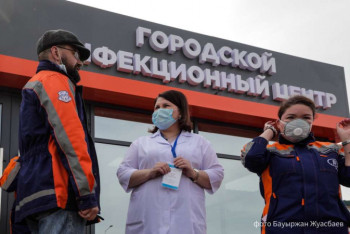 Фотография к новости: "Это очень продуманный проект" - Абаев о построенной за 12 дней инфекционной больнице